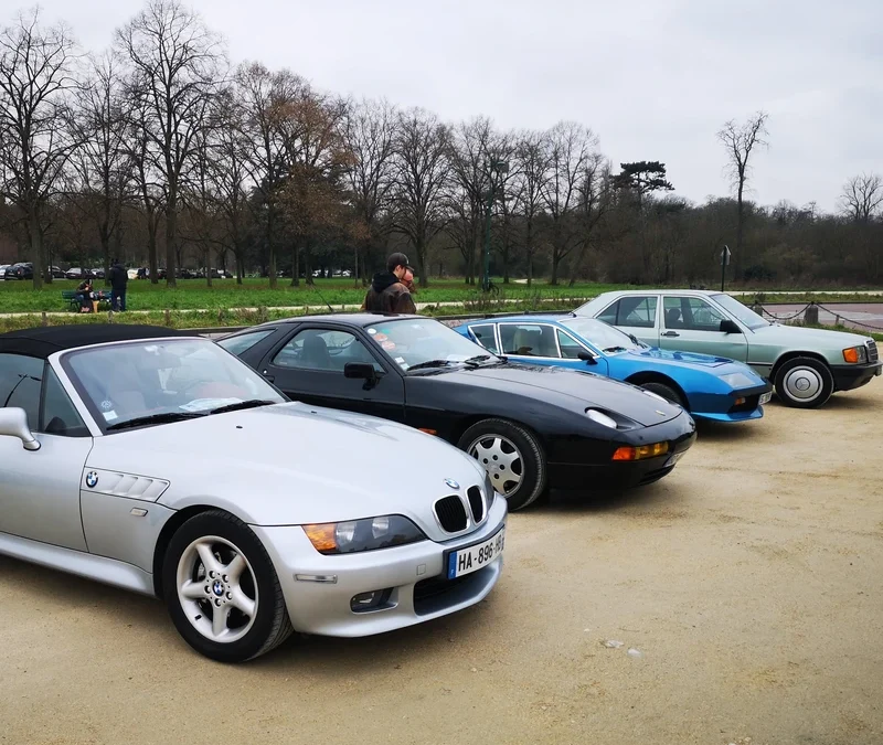 Rester organisé dans votre garage collaboratif pendant l’été : conseils pratiques